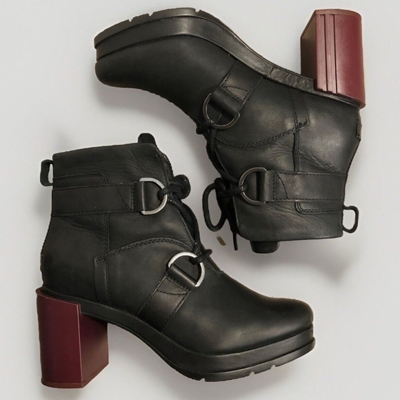 Sorel Margo Heeled Lace Up Leather Boots in Black Waterproof Women's 8.5 EUC - Picture 1 of 8